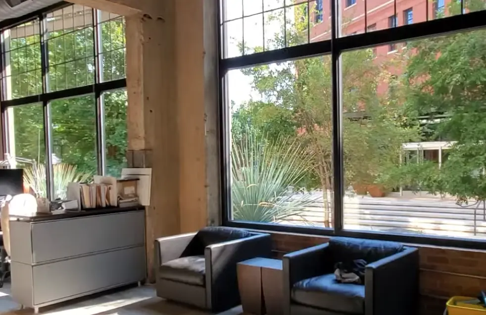 Professional COmmercial Window Cleaning (1) (1)